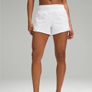 Hotty Hot High-Rise Lined Short 4" Lululemon - size 0